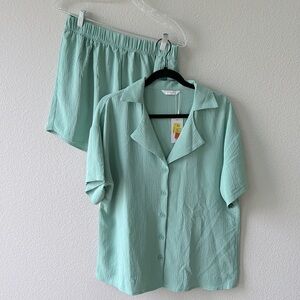 Fantaslook 2 Piece Set Medium NWT